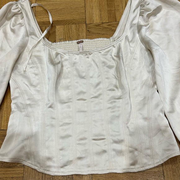Free people top size medium - Picture 2 of 6